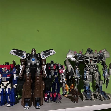 Transformer Hasbro Dan Takara Tommy 9 Pcs Toys Collectibles Mainan