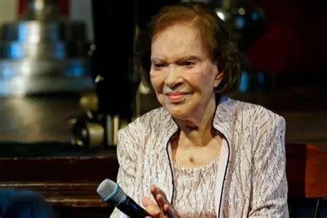 Morreu A Ex Primeira Dama Dos Eua Rosalynn Carter Mmo