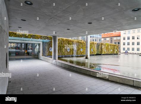 City Hall, Reykjavik, Iceland Stock Photo - Alamy