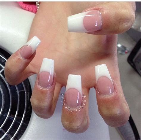 Pin By Yarina On Nails In Acrylic Nails Nude French Manicure Nails French Acrylic Nails