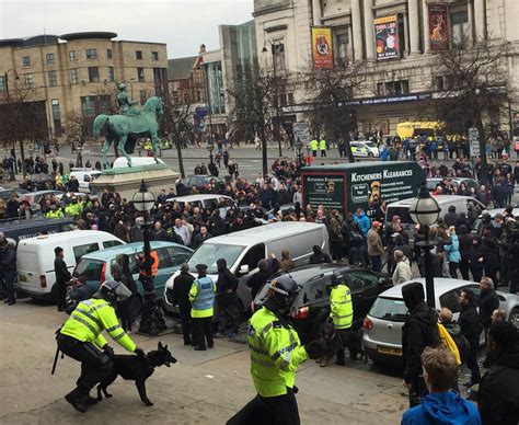 Far Right Protesters And Anti Fascists Brawl In Liverpool Daily Star