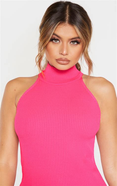 Knitted Pink Top Solid Neckline Full Sleeve Regular Crochet Hobby