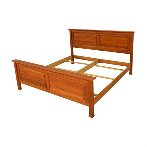 76% OFF - Ethan Allen Ethan Allen King Bed Frame / Beds