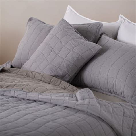 Incredibly Soft And Fluffy These Gauze Quilts Are Pretty Dreamy Made