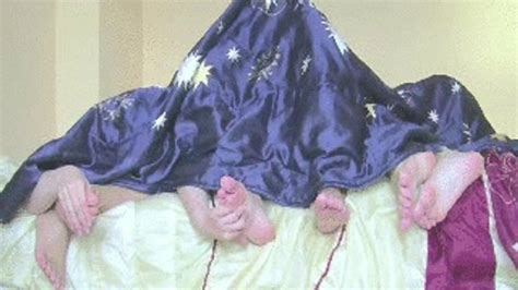 Ff GIRLS FREAKY POSITIONS LESBIAN SEX HD X Polish