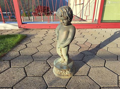 Wasserspeier Manneken Pis Im Kanton Nidwalden Tutti Ch