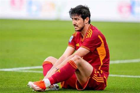 Bayer Leverkusen Xabi Alonso Esclude Dagli Allenamenti L Ex Roma