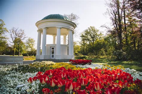 Leopoldsprudel Im Bad Salzufler Kurpark