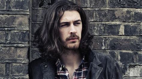 Hozier Take Me To Church è la canzone virale del 2014 per Spotify