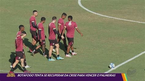 Em Baixa Ataque Do Botafogo Sp Precisa De Chutes Para Fazer Um Gol