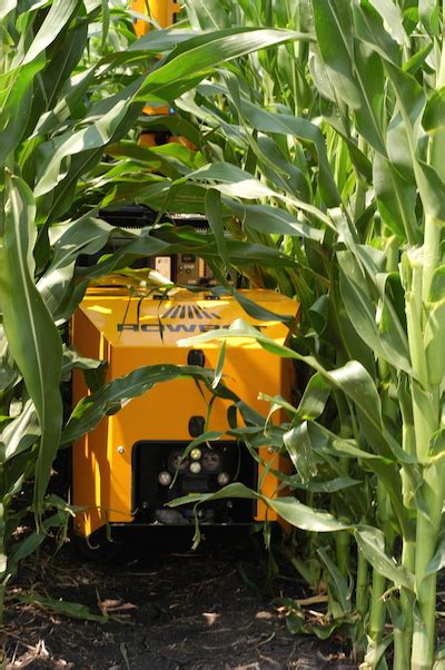 Practical robotics for corn farmers help apply fertilizer.