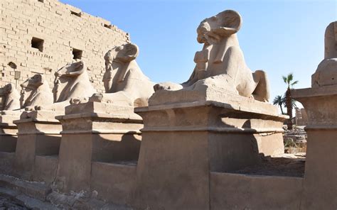 Statues at Karnak Temple – Andy's World Journeys