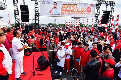 Sulsel Anti Mager Gubernur Sulsel Jalan Bersama Ribuan Pelajar Wilayah