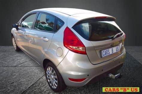 FORD FIESTA 2000 ON FIESTA 1 6i AMBIENTE 5Dr For Sale In Roodepoort