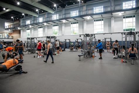 Campus rec center gets a lift, now among Big Ten heavyweights | University-illinois | news ...