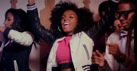 Music video: Janelle Monáe - Electric lady