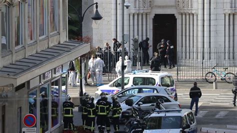 Attaque Au Couteau De Nice Une Vid O Choc Film E Sur Les Lieux Circule