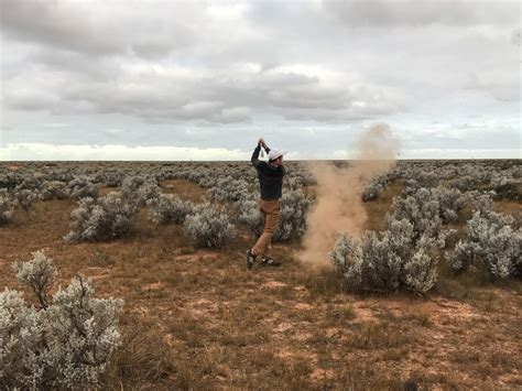 Oliver Horovitz — Extreme Outback Golf In Australia