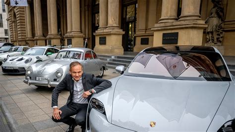 Porsche Shares Jump in Blockbuster Market Debut - The New York Times