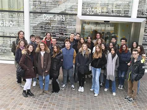 I Ragazzi Del Liceo Arnaldo Per Che Classe Giornale Di Brescia