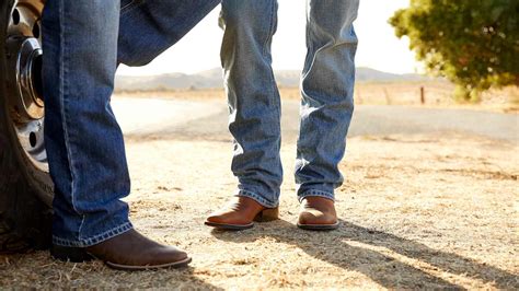 Mens Style Guide Cowboy Boots And Jeans Ariat