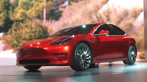 Tesla Mulai Produksi Model 3 Pekan Ini Sesi Awal Hanya 30 Unit