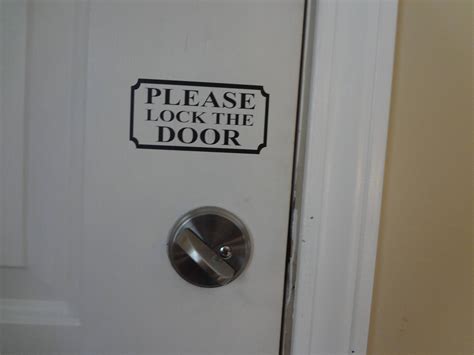 2 Please Lock the Door Decal Sign Wall DIY & Save Door Vinyl - Etsy