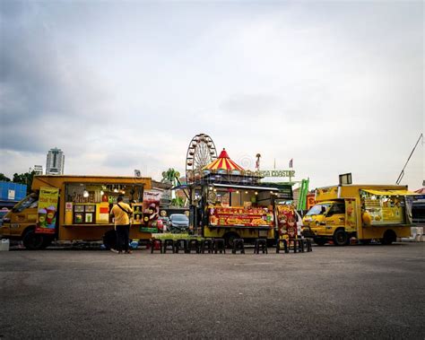 Food Trucks Selling Various Selections At The Euro Fun Park Fun Fair At