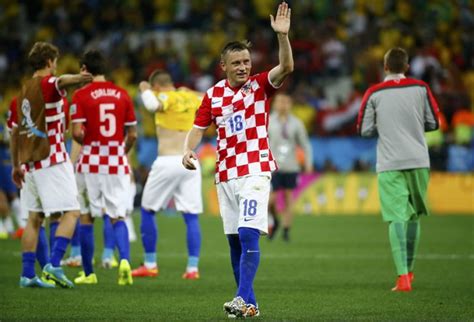 B Tung Nh Nude Tuy N Croatia T Y Chay B O Ch Tu I Tr Online