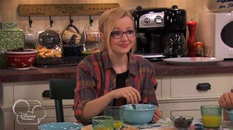 Team A Rooney Liv And Maddie Uk Video