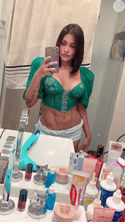 Foto Ex Bbb Flay Faz V Deo E Mostra Resultado Do Corpo Purepeople