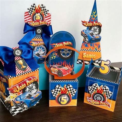 Kit Festa Hot Wheels Clássico Itens Elo