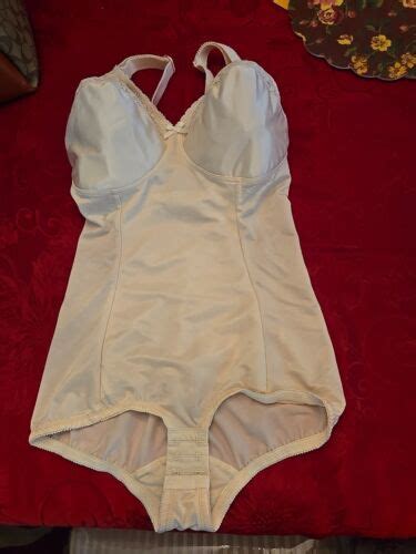 VTG GIRDLE BODYSUIT SHAPER SECOND SKIN SATINY STRETCH VA BIEN 1291