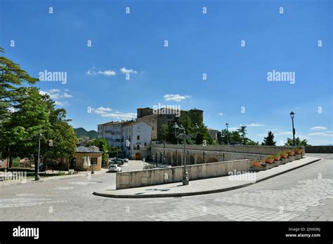 Borghi più belli d italia immagini e fotografie stock ad alta