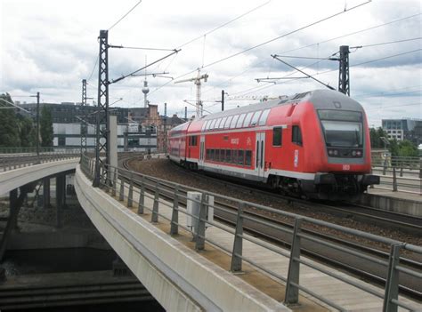 Hier Ein RE1 Von Magdeburg Hbf Nach Berlin Ostbahnhof Bei Der