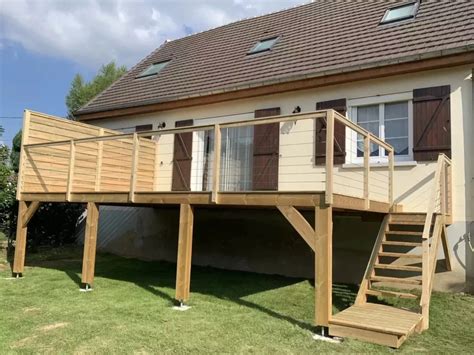 Pose De Terrasse Sur Pilotis Maison à étage Près De Montmorency