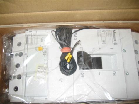 Moeller Main Power Circuit Breaker Iecen 60947 690v 400a Ebay