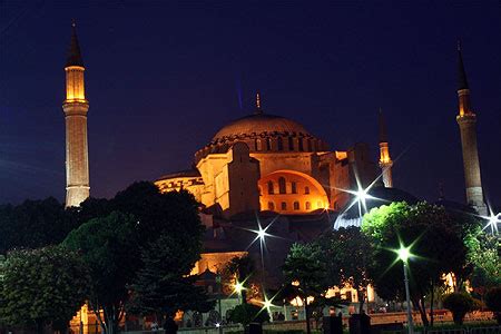 Sainte Sophie De Nuit Mosqu E Sainte Sophie Vieil Istanbul