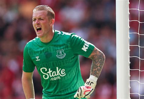 Everton Gary Lineker Alan Shearer Drop Euros Verdict On Jordan Pickford