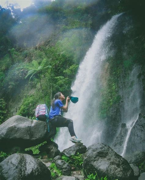 Curug Cibeureum Air Terjun Di Jalur Pendakian Gunung Gede Pangrango