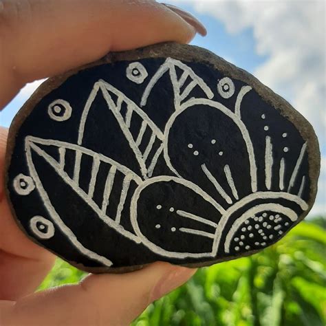 Doodle Art On The Stone Doodle Art Doodles Stone