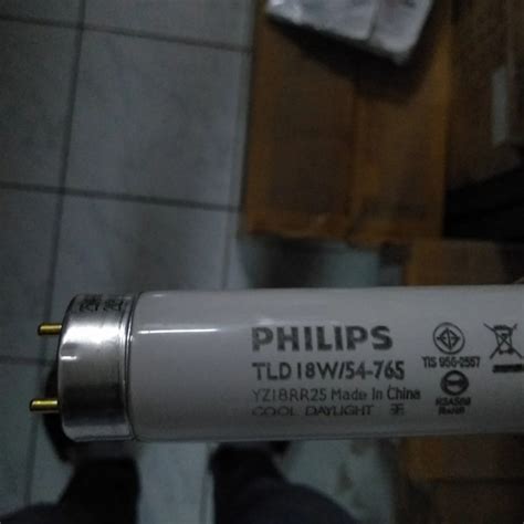 Jual TL T8 TLD 18w/54-765 Philips cool daylight putih 18w 18 watt ...