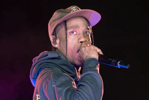 How Tall is Travis Scott