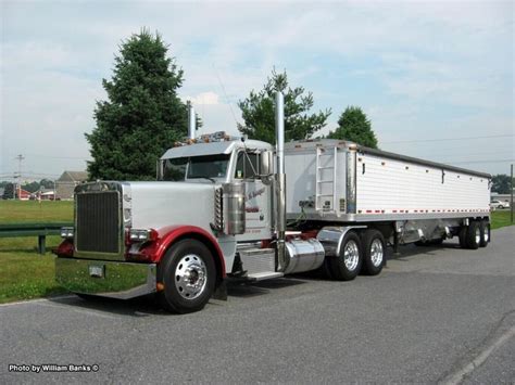 Grain Haulers Mats Louisville Ky Trucks Peterbilt Trucks Custom