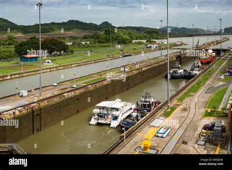 Ship Passing Through Panama Hi Res Stock Photography And Images Alamy