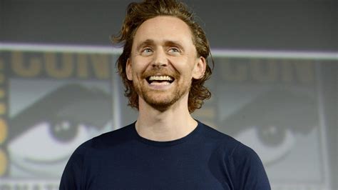 Tom Hiddleston Will Get Caught Up In A Political Scandal For New