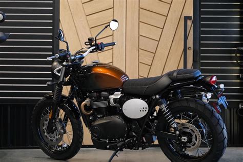 2024 Triumph Scrambler 900 Stealth Edition Red River Triumph