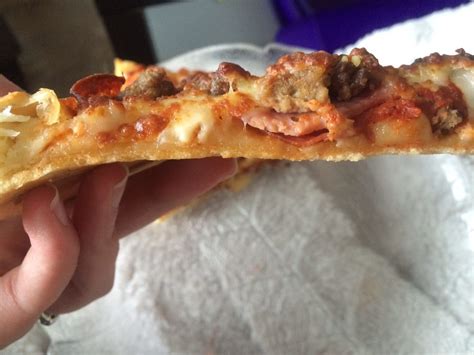 PIZZA HUT - Updated December 2025 - 20 Reviews - 4710 17 Avenue SE ...