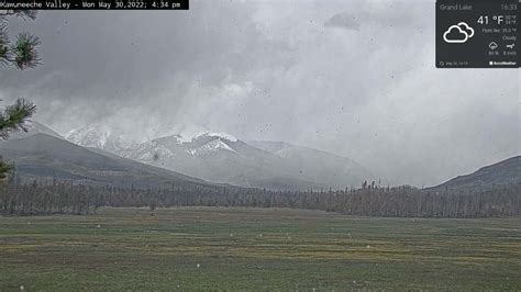 Nws Boulder On Twitter It S Still Snowing Across Higher Elevations