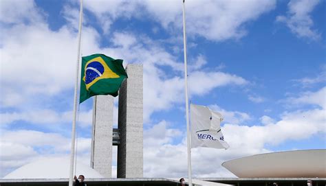 Congresso Nacional decreta luto oficial de três dias Flickr